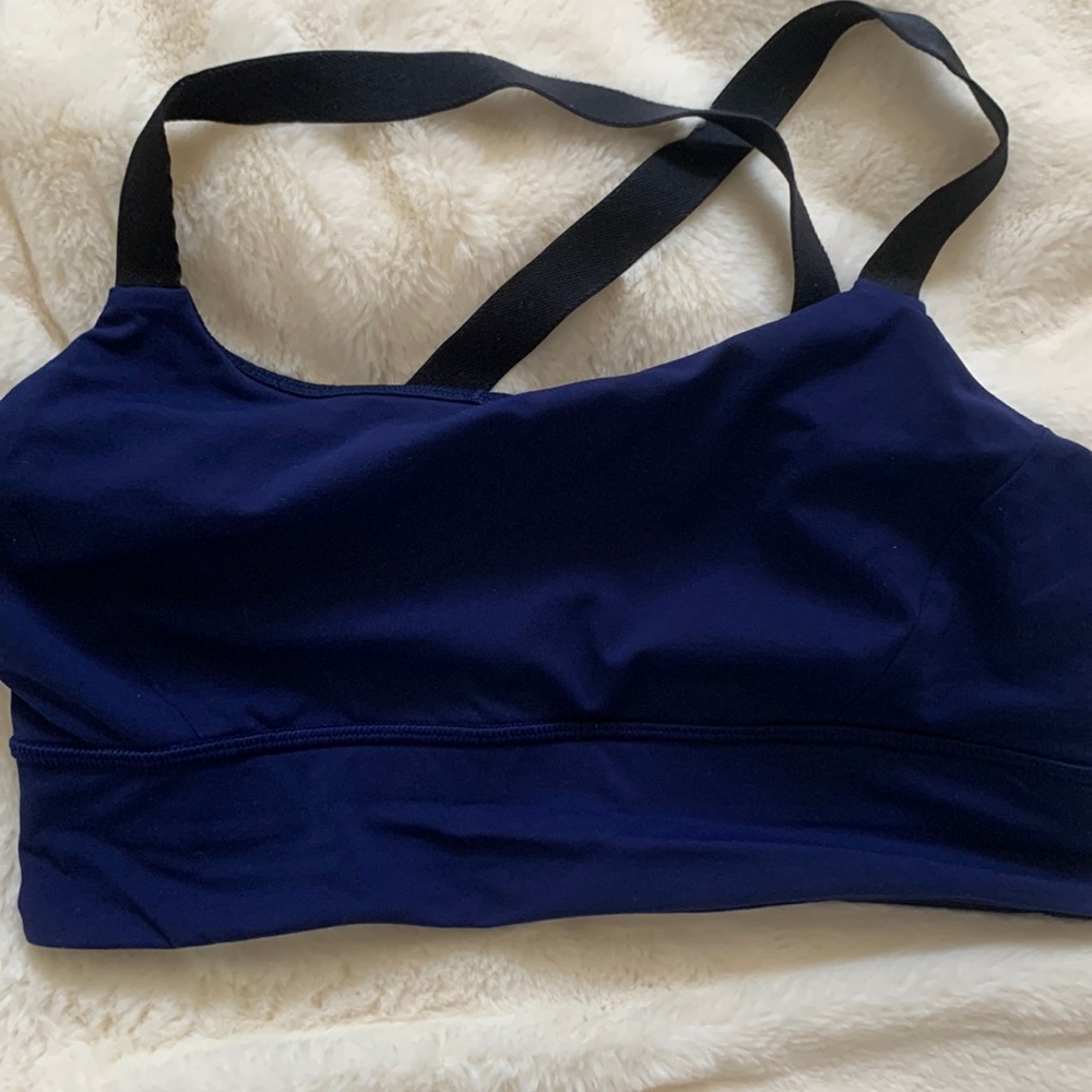 Lululemon Sports Bra: size 8